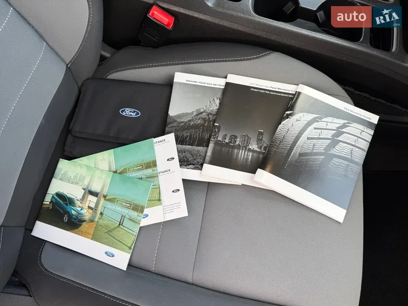 Внедорожник / Кроссовер Ford Escape 2017 в Киеве документ 2 фото Внедорожник / Кроссовер Ford Escape 2017 в Киеве документ