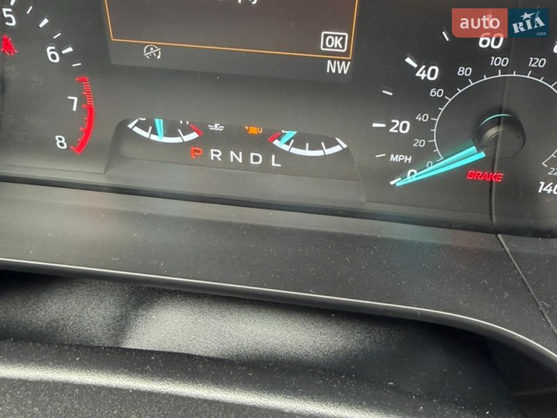 Внедорожник / Кроссовер Ford Escape 2021 в Чернигове