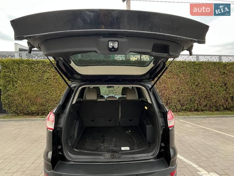 Внедорожник / Кроссовер Ford Escape 2014 в Львове