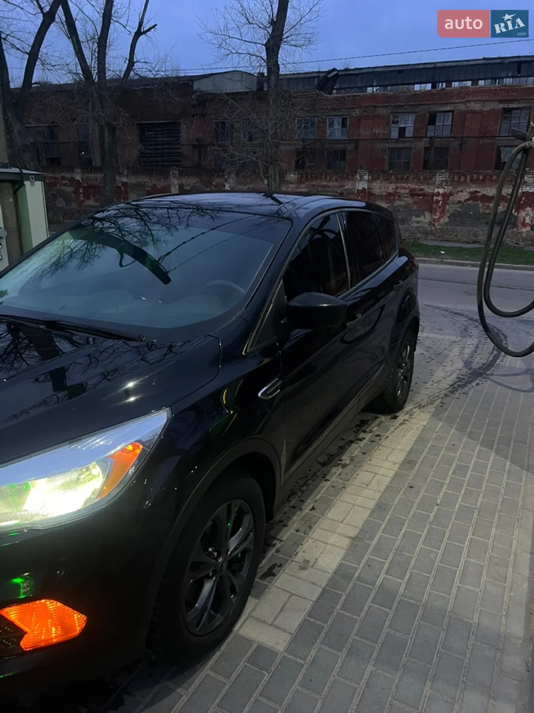2016 Ford Escape - мініатюра 2