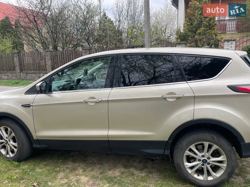 Ford Escape 2016