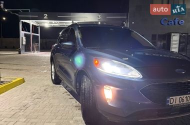Позашляховик / Кросовер Ford Escape 2020 в Вознесенську