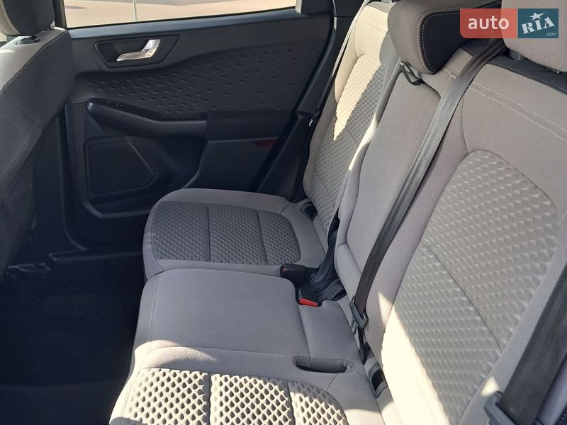 Внедорожник / Кроссовер Ford Escape 2019 в Ивано-Франковске фото 5 Внедорожник / Кроссовер Ford Escape 2019 в Ивано-Франковске