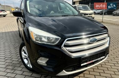 Позашляховик / Кросовер Ford Escape 2017 в Львові