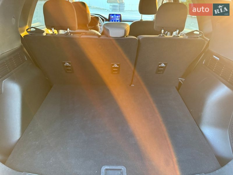 Позашляховик / Кросовер Ford Escape 2020 в Львові фото 19 Позашляховик / Кросовер Ford Escape 2020 в Львові