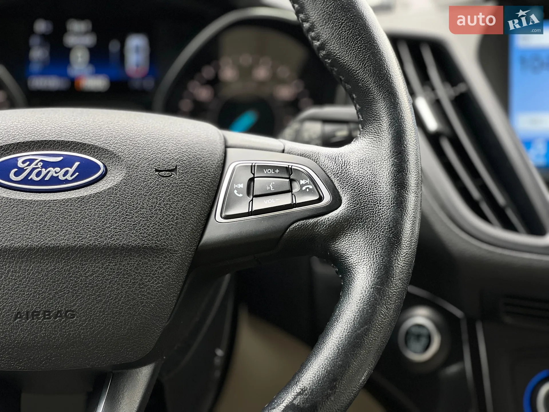 2017 Ford Escape - мініатюра 17
