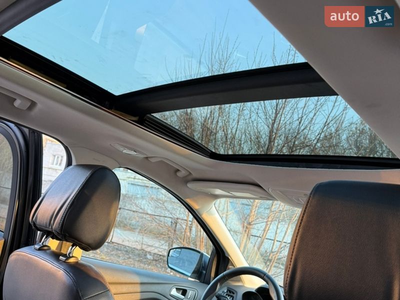 Внедорожник / Кроссовер Ford Escape 2014 в Житомире