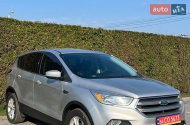 Внедорожник / Кроссовер Ford Escape 2017 в Львове