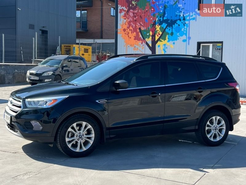 Внедорожник / Кроссовер Ford Escape 2017 в Белой Церкви