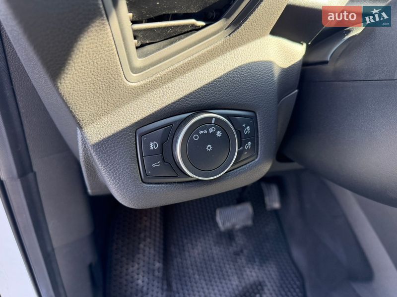 Позашляховик / Кросовер Ford Escape 2019 в Івано-Франківську