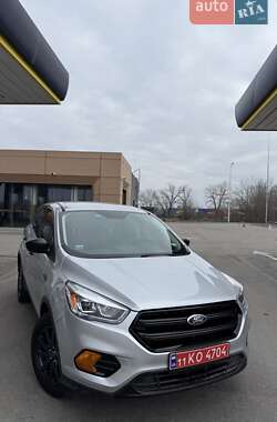 Позашляховик / Кросовер Ford Escape 2018 в Дніпрі