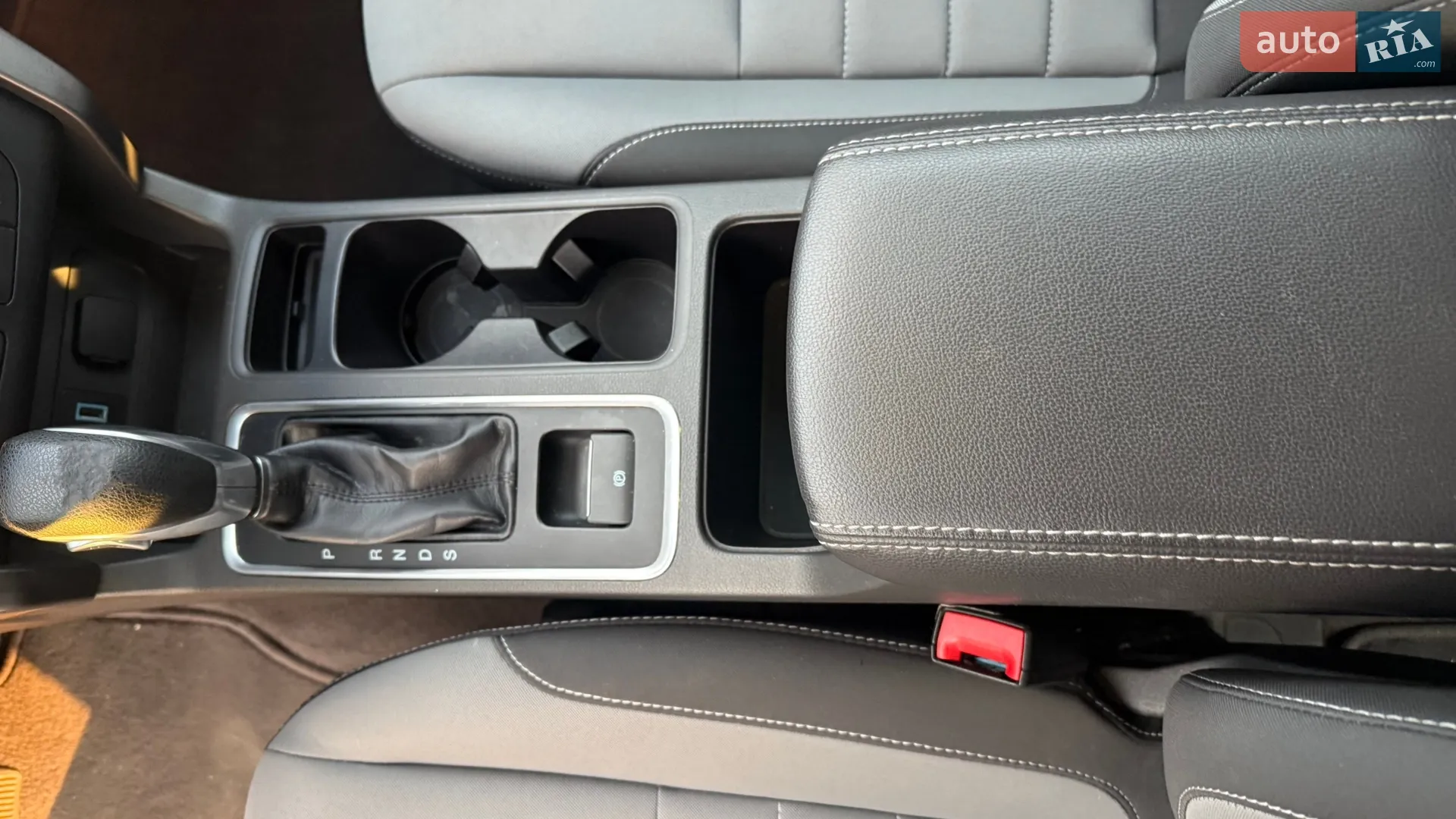 2018 Ford Escape - мініатюра 12