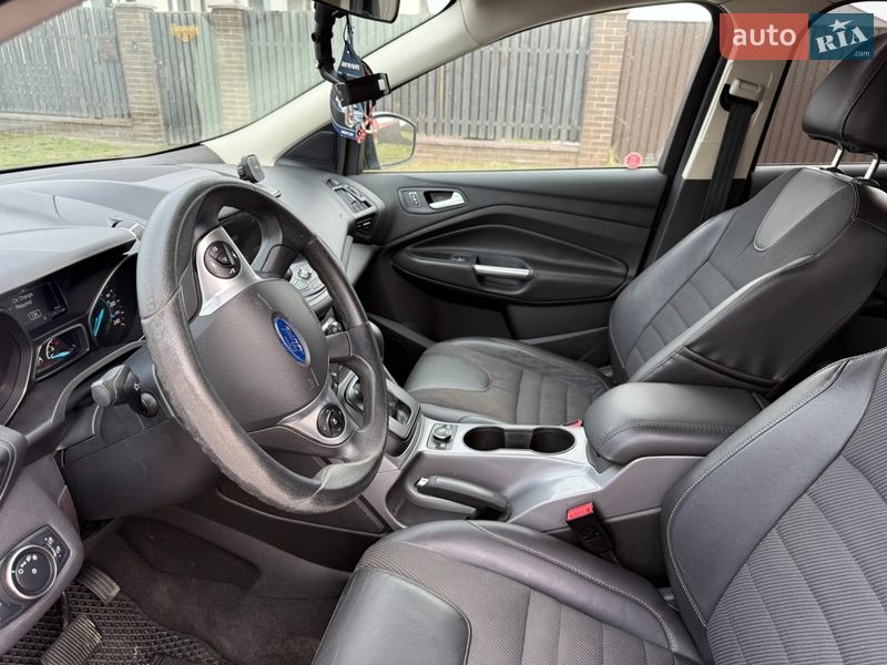 Позашляховик / Кросовер Ford Escape 2015 в Києві