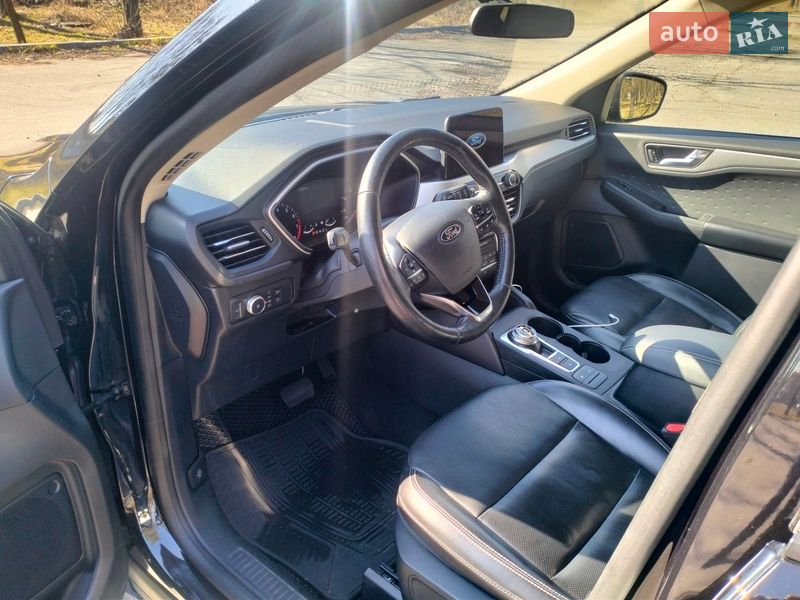 Внедорожник / Кроссовер Ford Escape 2020 в Киеве фото 7 Внедорожник / Кроссовер Ford Escape 2020 в Киеве