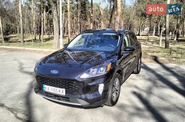 Позашляховик / Кросовер Ford Escape 2020 в Києві