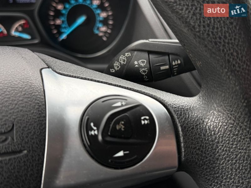 Внедорожник / Кроссовер Ford Escape 2016 в Киеве фото 21 Внедорожник / Кроссовер Ford Escape 2016 в Киеве