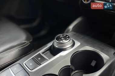 Позашляховик / Кросовер Ford Escape 2021 в Кременчуці