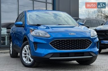 Позашляховик / Кросовер Ford Escape 2020 в Нововолинську