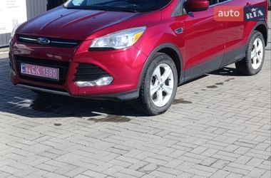 Позашляховик / Кросовер Ford Escape 2015 в Іршаві