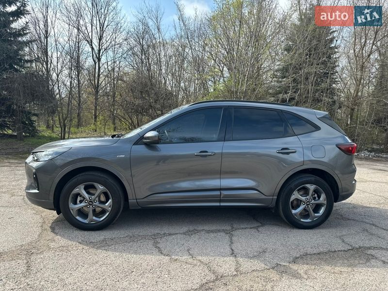 Внедорожник / Кроссовер Ford Escape 2023 в Запорожье