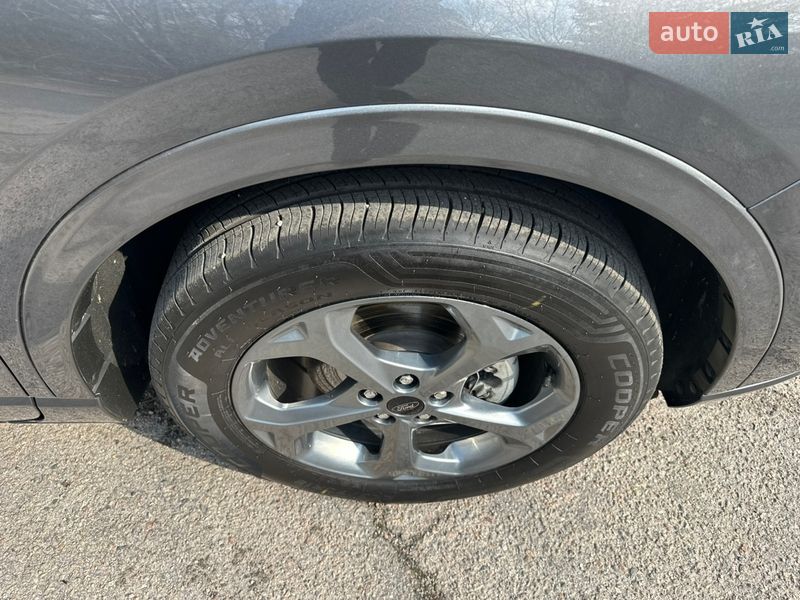 Внедорожник / Кроссовер Ford Escape 2023 в Запорожье