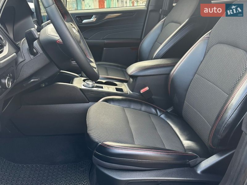 Внедорожник / Кроссовер Ford Escape 2023 в Запорожье