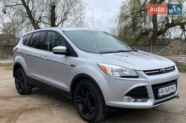 Позашляховик / Кросовер Ford Escape 2015 в Гнівані