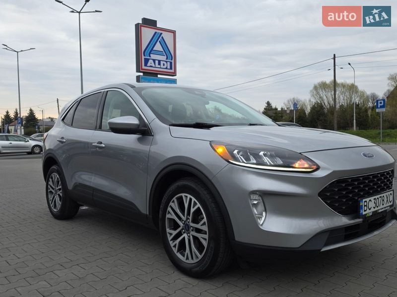 Внедорожник / Кроссовер Ford Escape 2022 в Львове