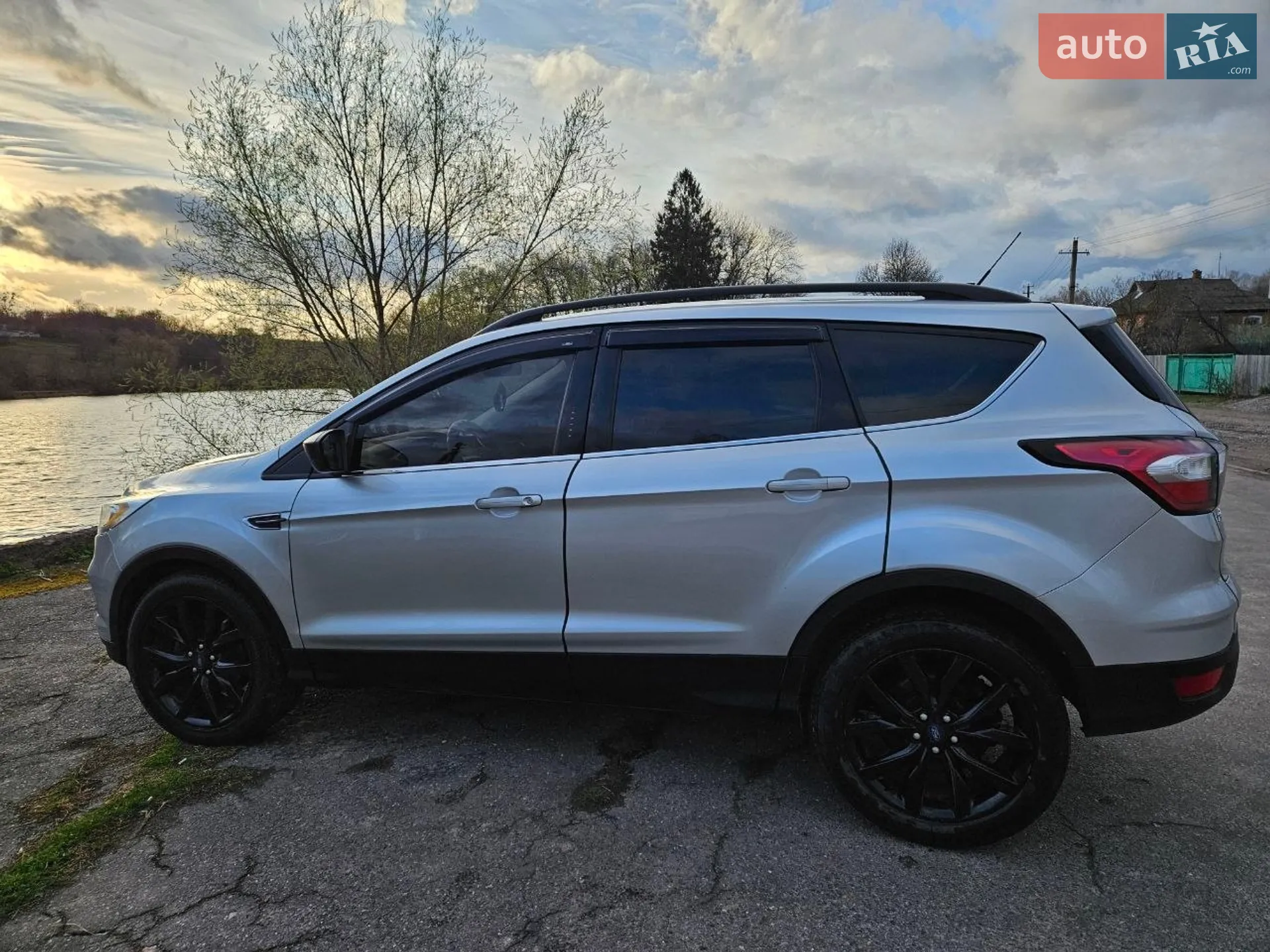 2018 Ford Escape - мініатюра 2