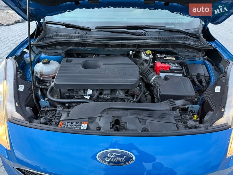 Позашляховик / Кросовер Ford Escape 2019 в Бродах