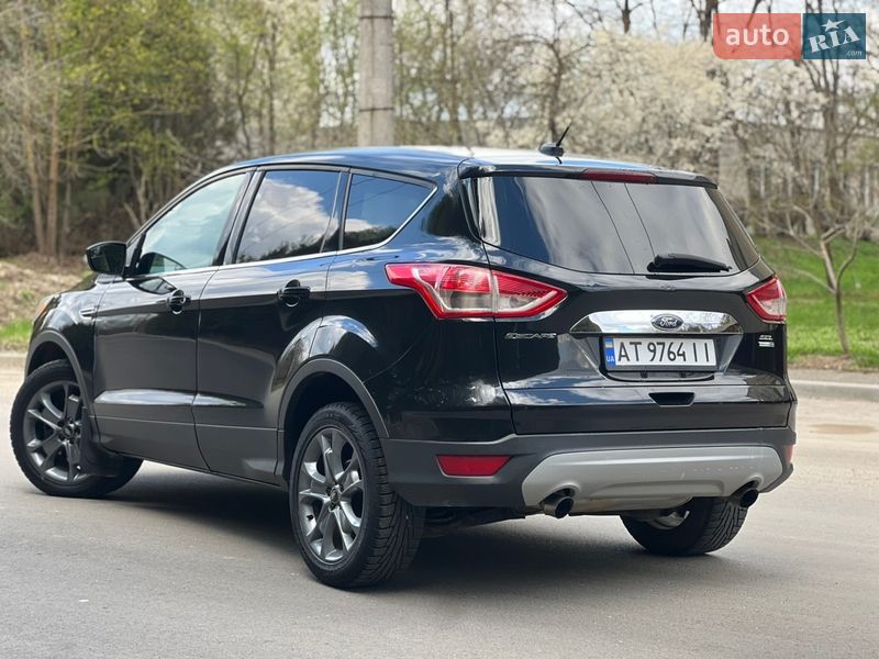 Внедорожник / Кроссовер Ford Escape 2013 в Ивано-Франковске