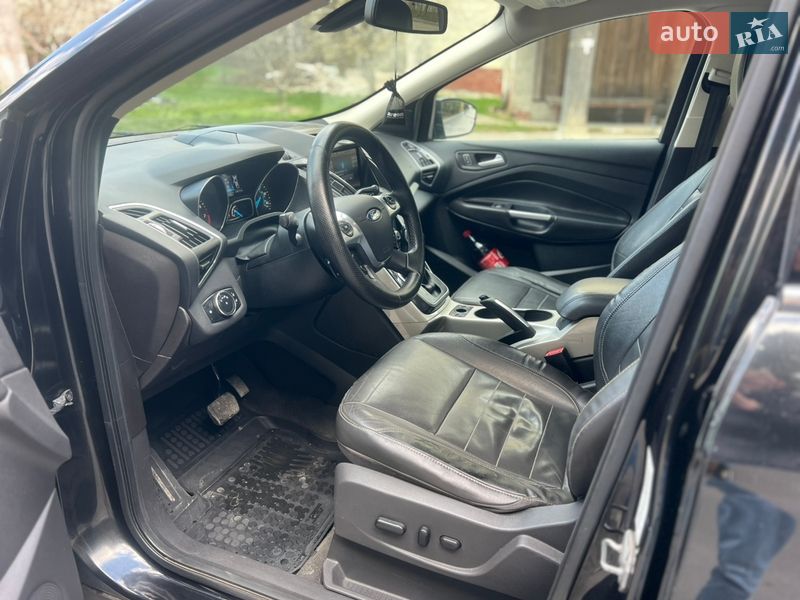 Внедорожник / Кроссовер Ford Escape 2013 в Ивано-Франковске