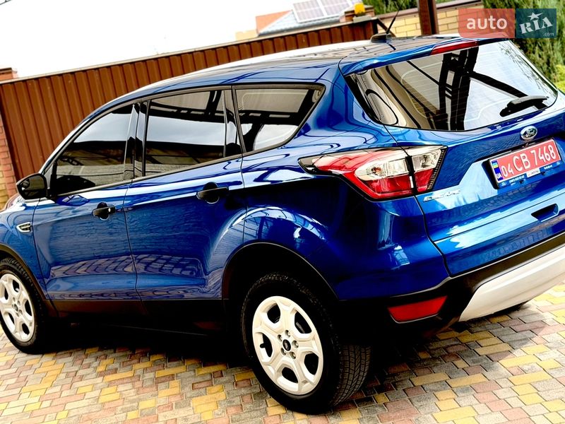 Позашляховик / Кросовер Ford Escape 2018 в Дніпрі