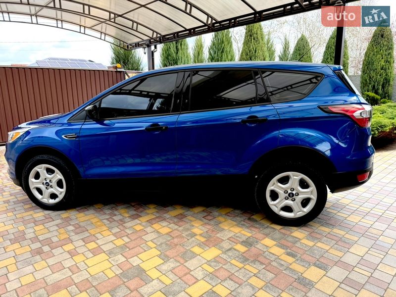Позашляховик / Кросовер Ford Escape 2018 в Дніпрі