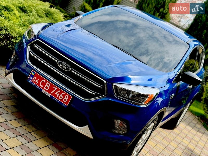 Позашляховик / Кросовер Ford Escape 2018 в Дніпрі