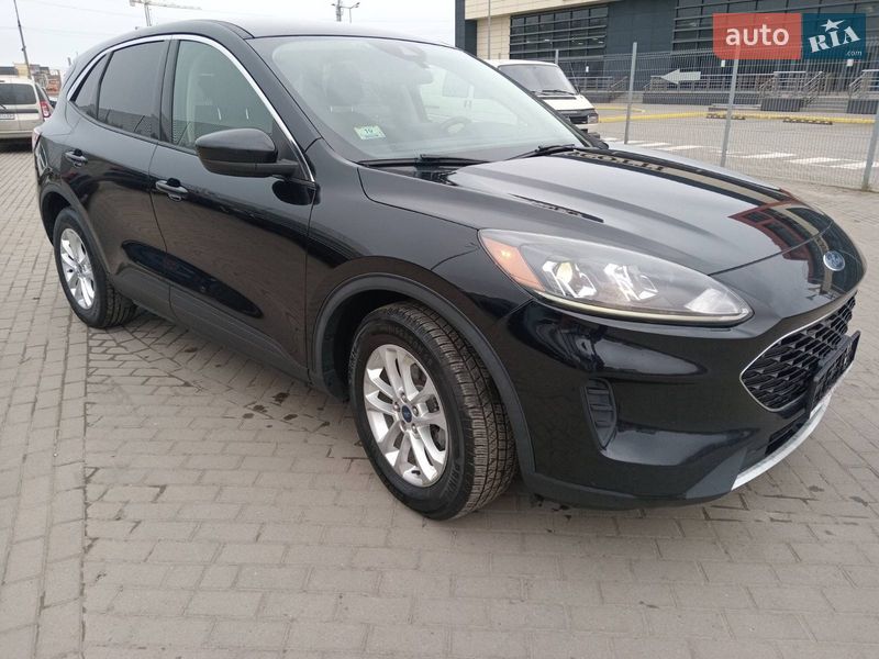 Внедорожник / Кроссовер Ford Escape 2020 в Львове
