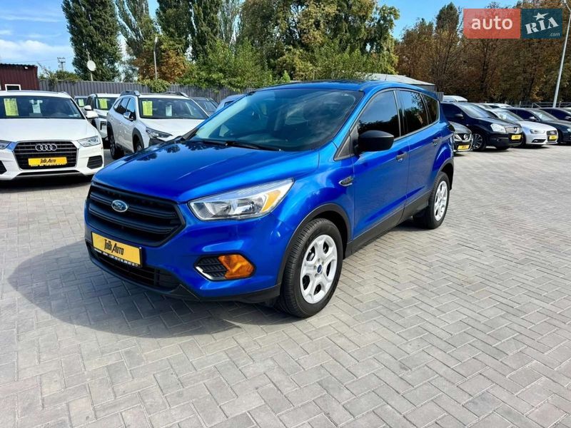 Внедорожник / Кроссовер Ford Escape 2016 в Кременчуге