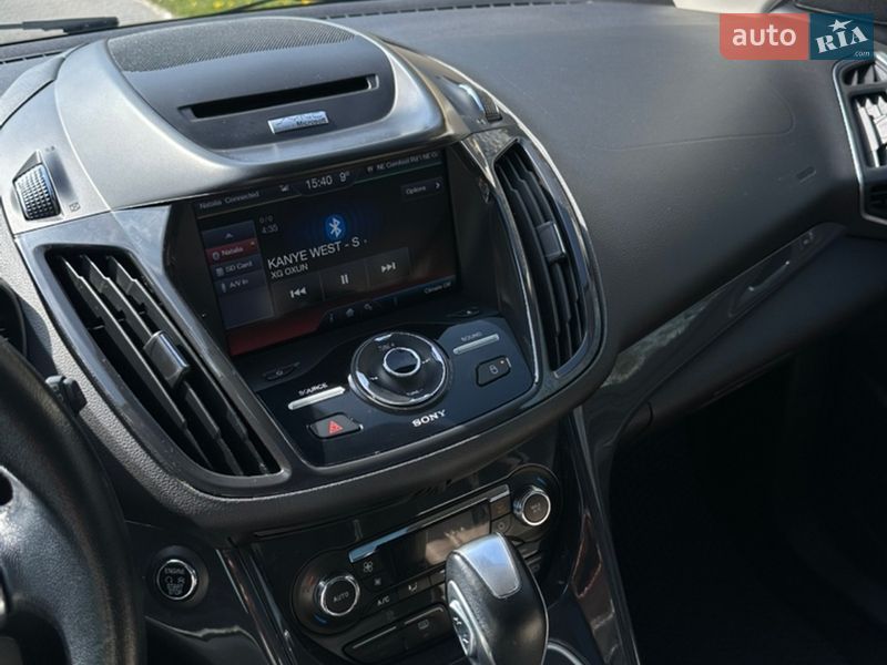 Позашляховик / Кросовер Ford Escape 2013 в Луцьку