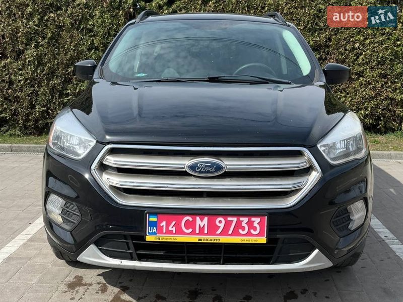 Позашляховик / Кросовер Ford Escape 2018 в Львові