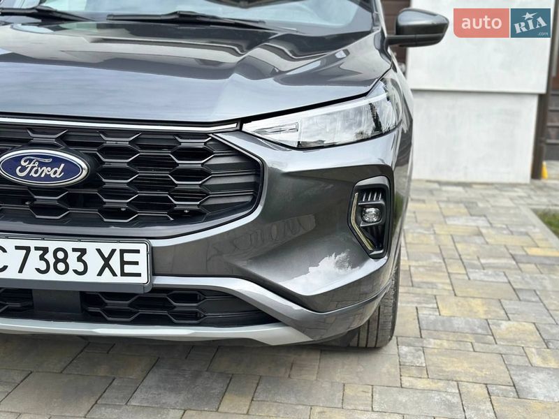 Внедорожник / Кроссовер Ford Escape 2023 в Львове