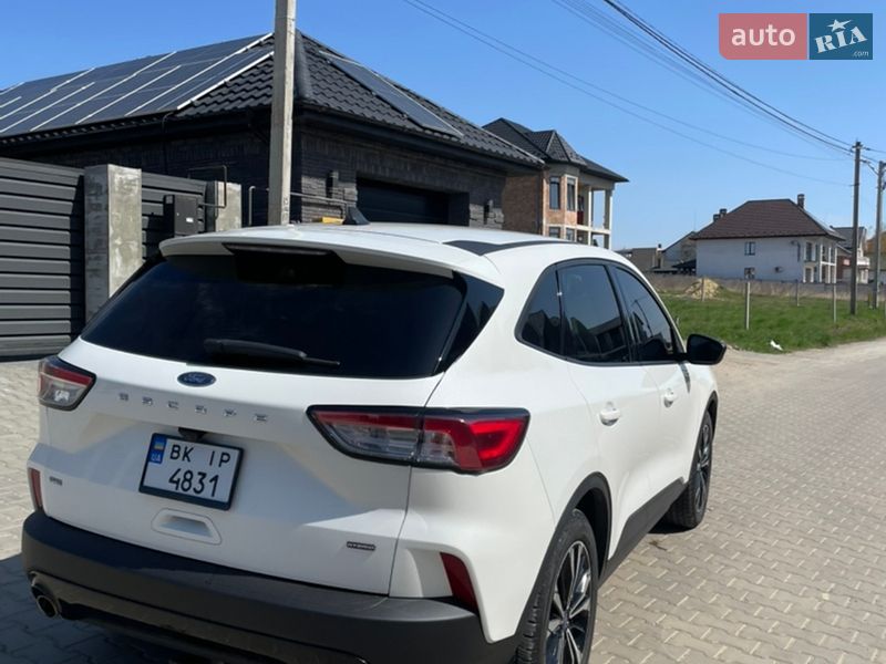Внедорожник / Кроссовер Ford Escape 2021 в Львове