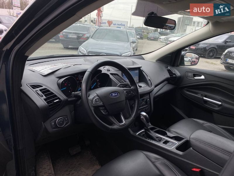 Позашляховик / Кросовер Ford Escape 2019 в Львові