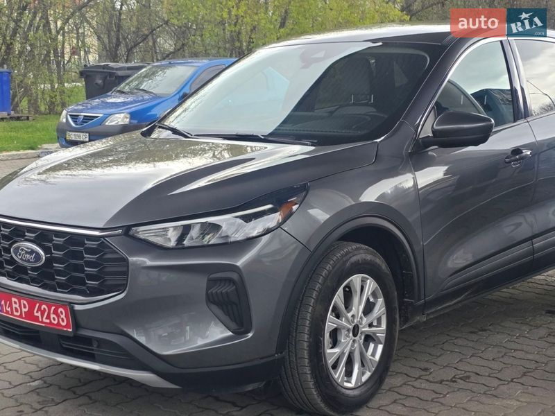 Позашляховик / Кросовер Ford Escape 2023 в Львові