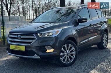 Внедорожник / Кроссовер Ford Escape 2017 в Умани