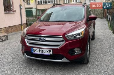 Внедорожник / Кроссовер Ford Escape 2019 в Львове