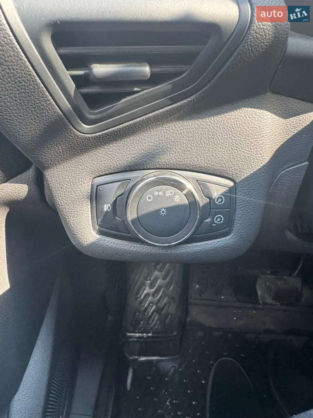 2012 Ford Escape - мініатюра 22