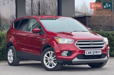 Позашляховик / Кросовер Ford Escape 2016 в Стрию