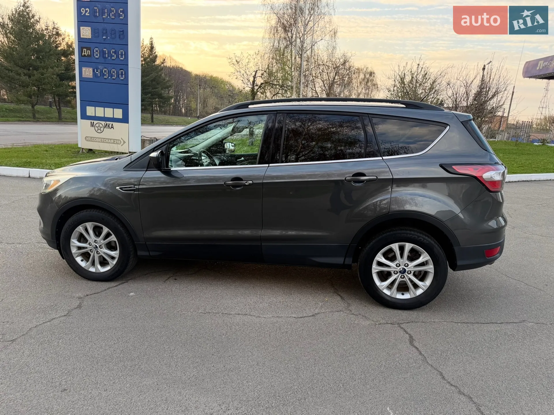 2016 Ford Escape - мініатюра 9