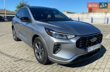 Позашляховик / Кросовер Ford Escape 2023 в Тернополі