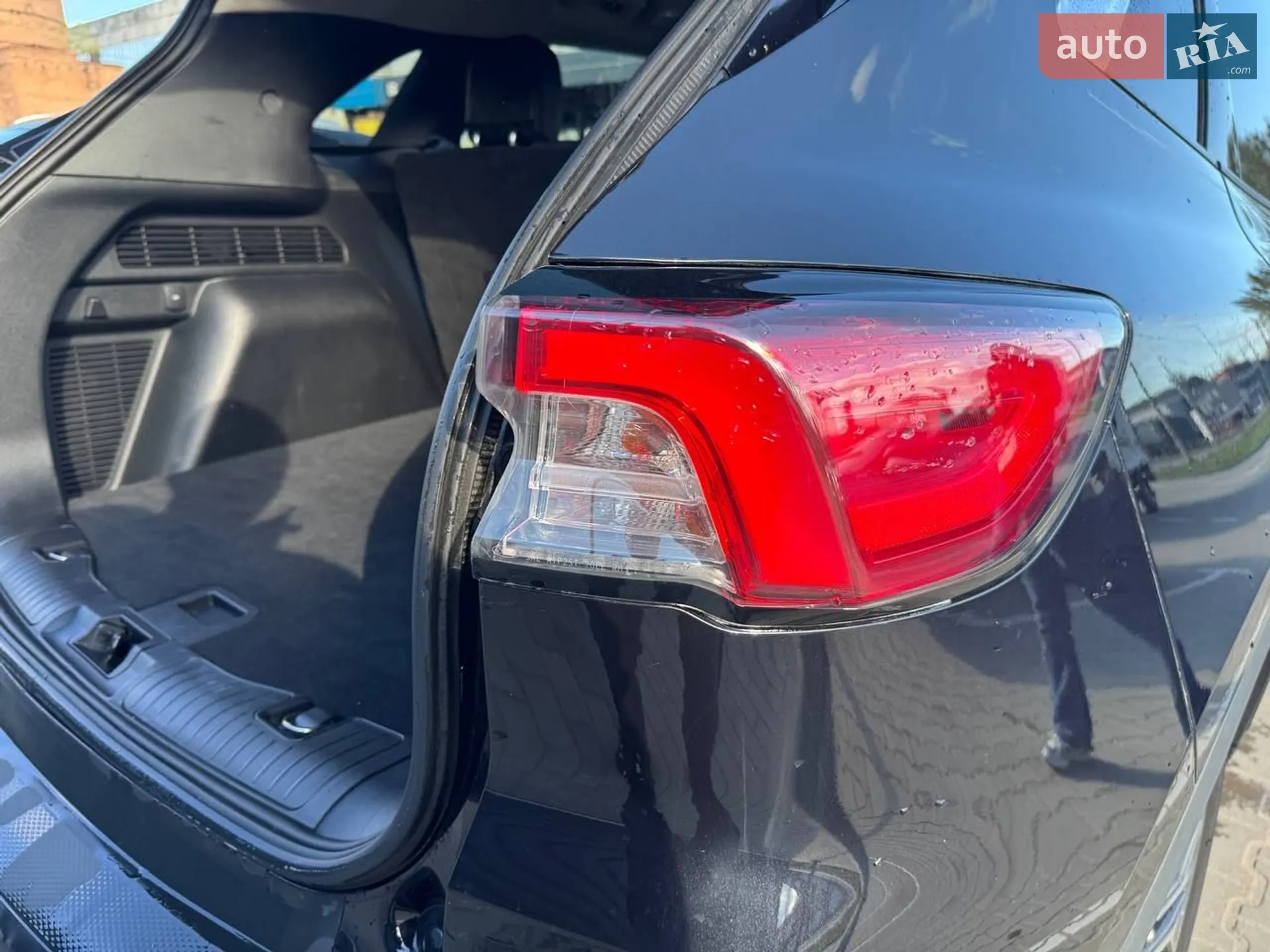 2020 Ford Escape - мініатюра 8